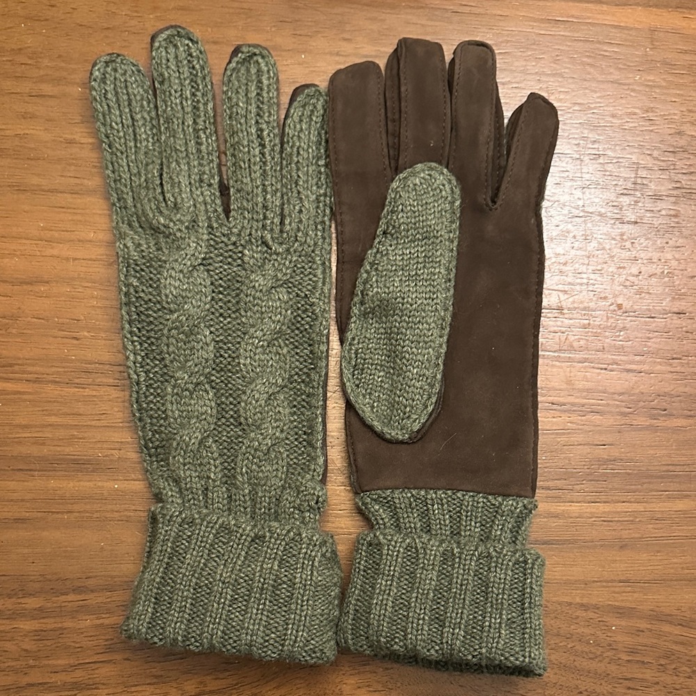 Barneys New York Olive and Chocolate Knit Cashmere and Lambskin Gloves
